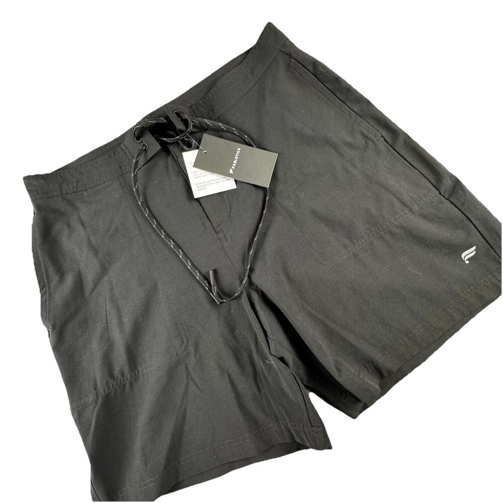 NWT‎ Fabletics Board Short Men 32 Black 7" Swim Outdoors Summer Stretch